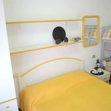 Apartmán Beautiful With Terrace And Swimming Pool Bibione