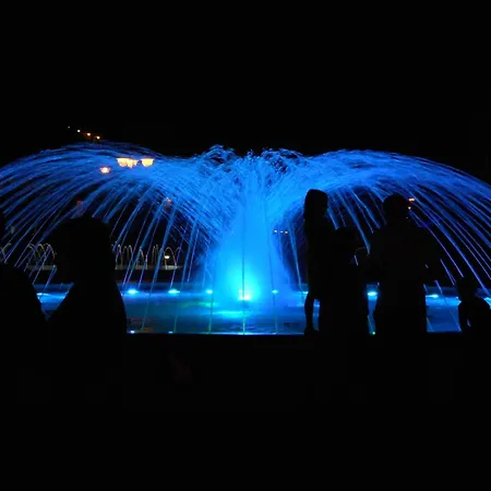 Beautiful With Terrace And Swimming Pool Apartmán Bibione