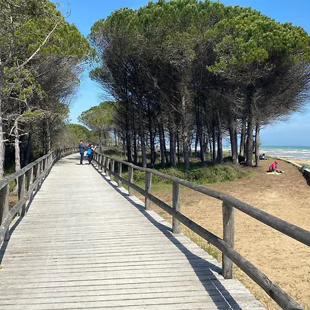 Apartmán Beautiful With Terrace And Swimming Pool Bibione